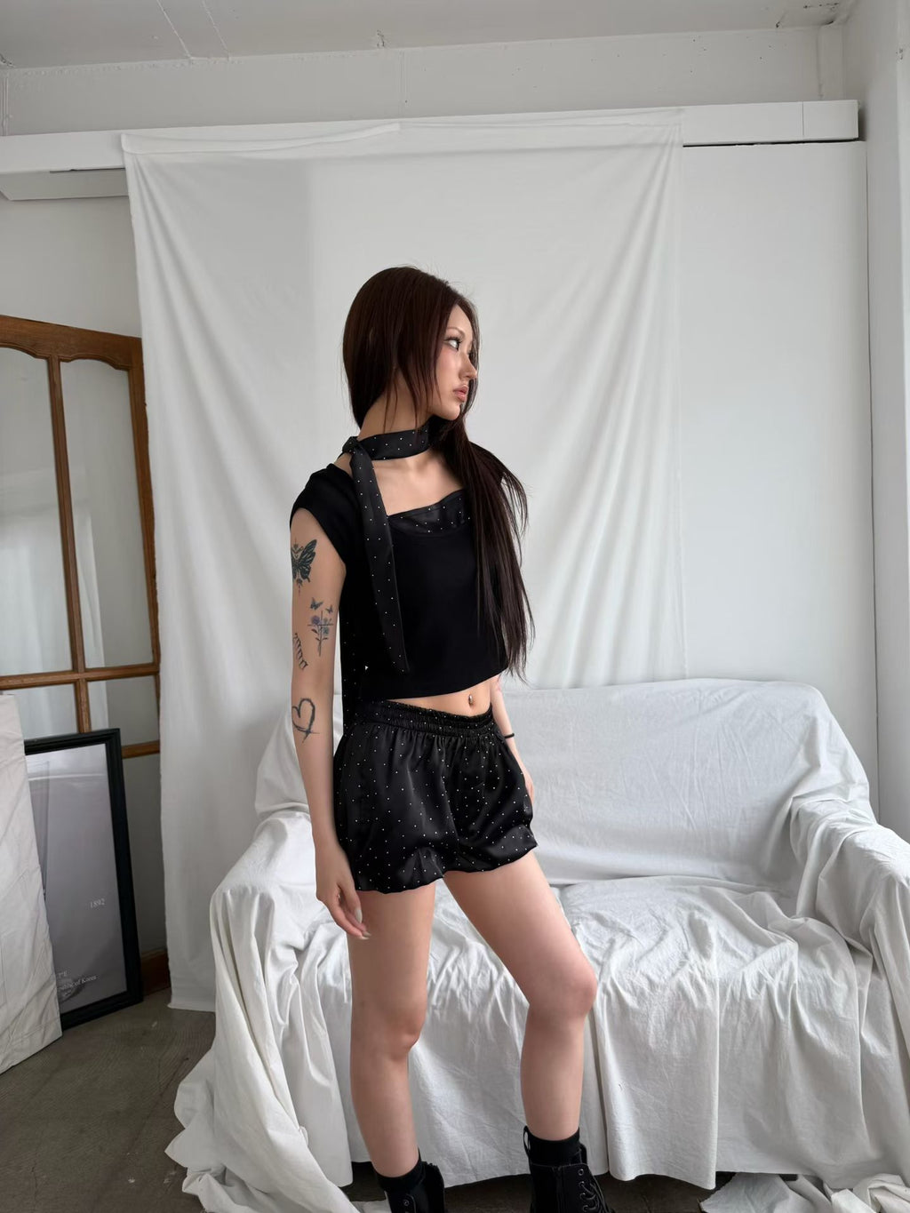 Scarf Cubic Dot Short-Sleeve T-shirt