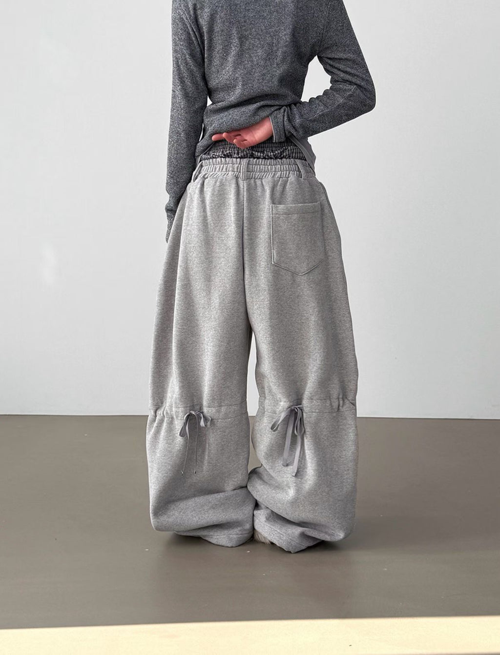 Butterfly-strap cotton pants