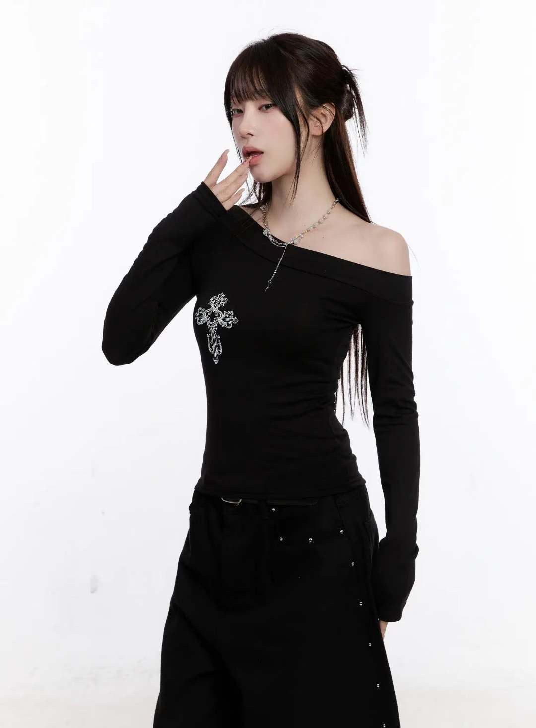 Cross T