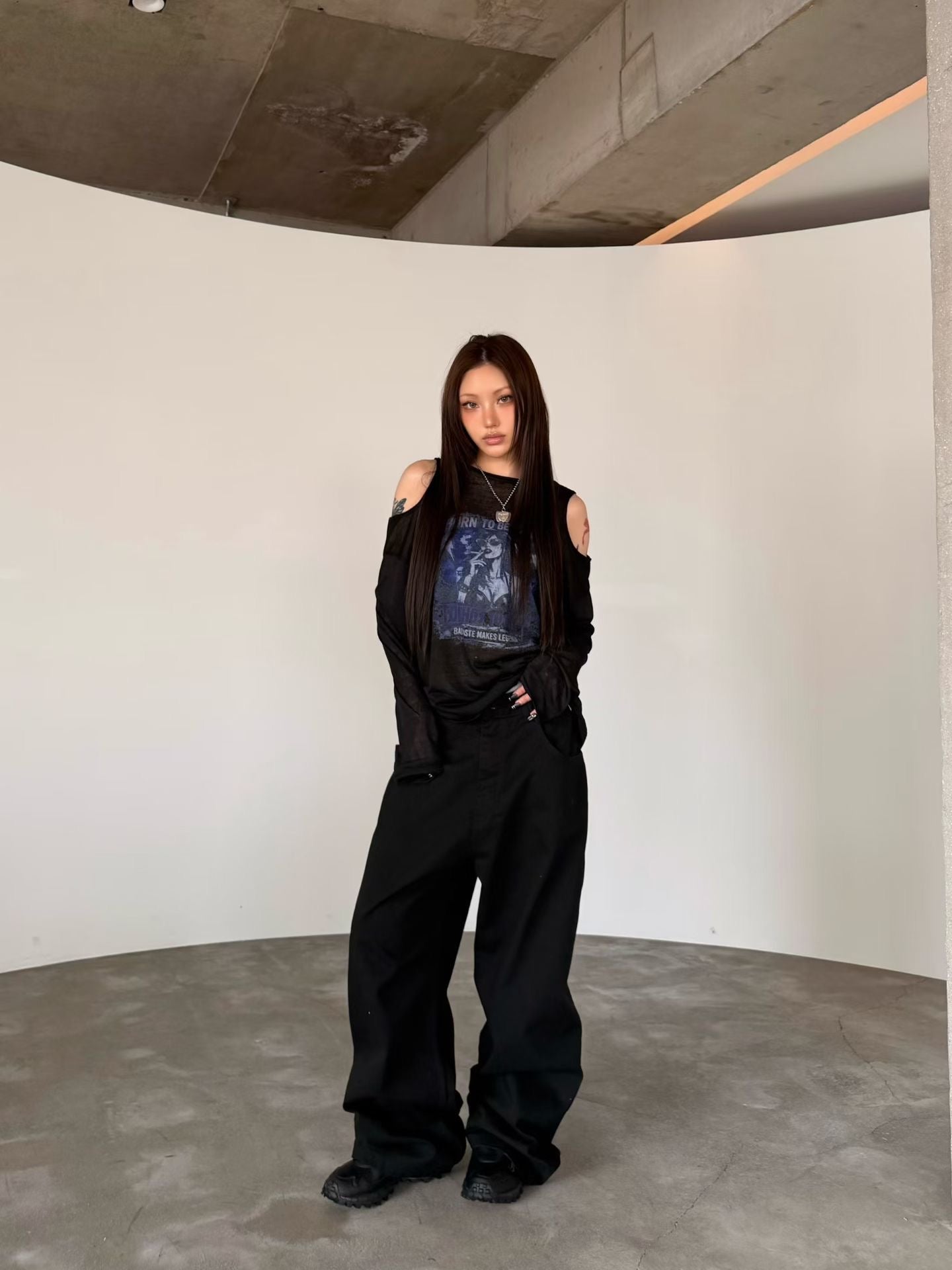 Metal buckle double pocket pants