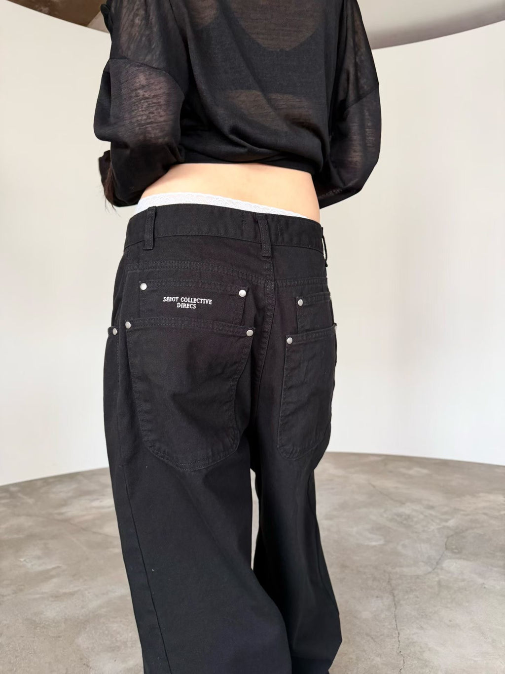 Metal buckle double pocket pants