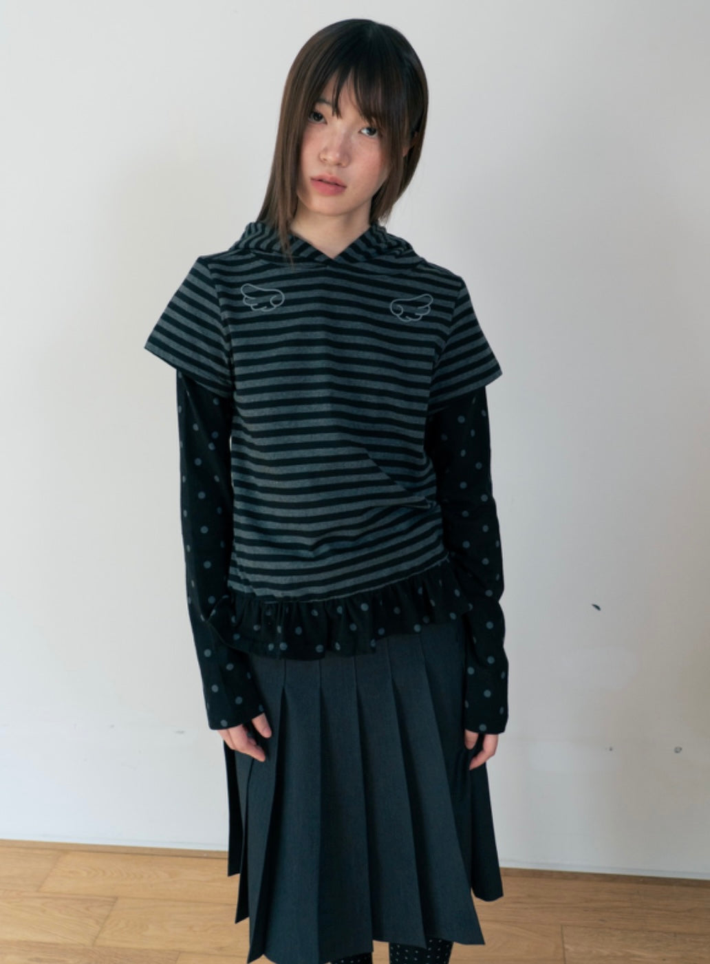 [BAUF]Angel Slim Fit Layered Hoodie