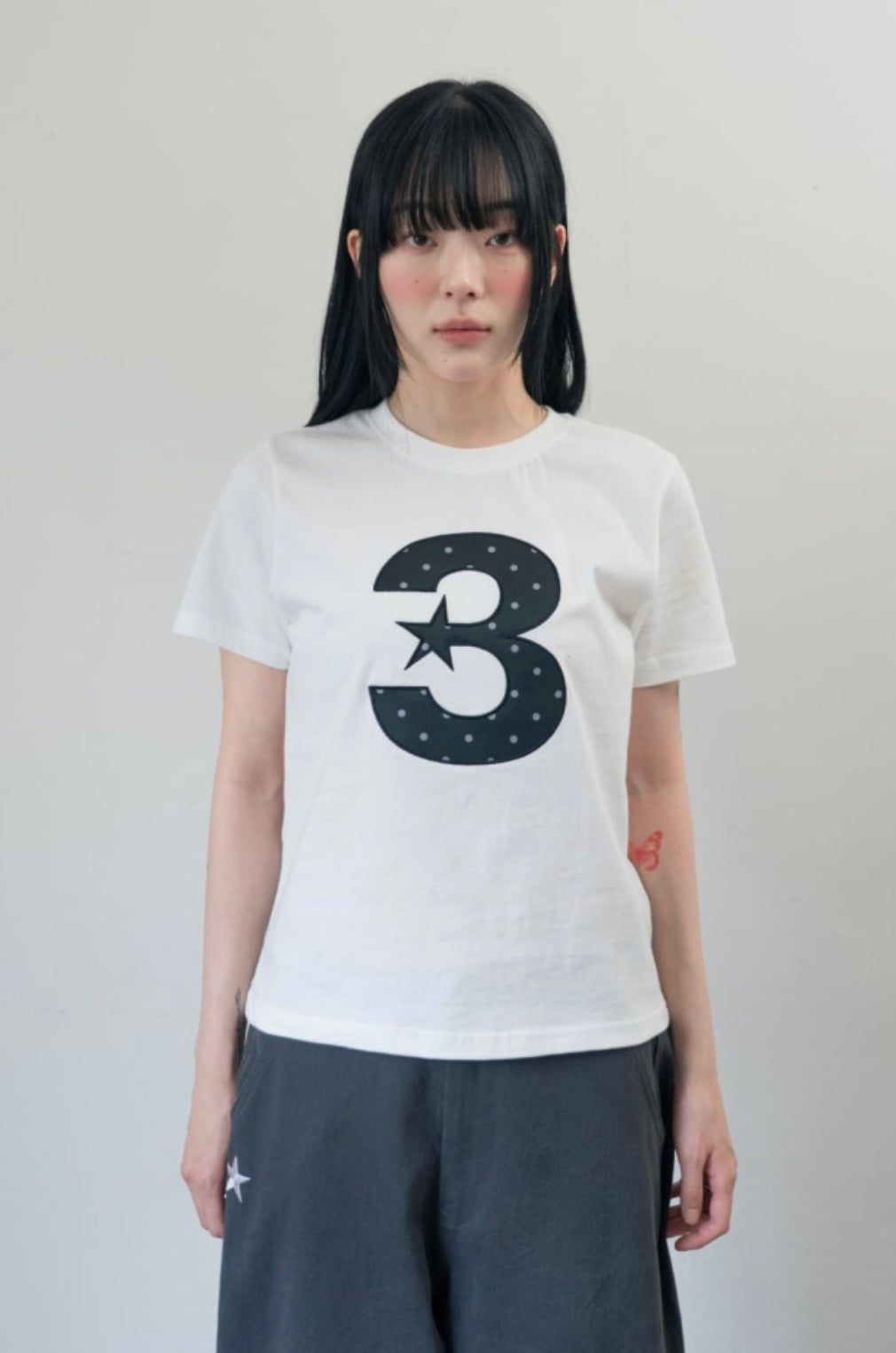 [BAUF]3logo Dot Slim Fit T-shirt